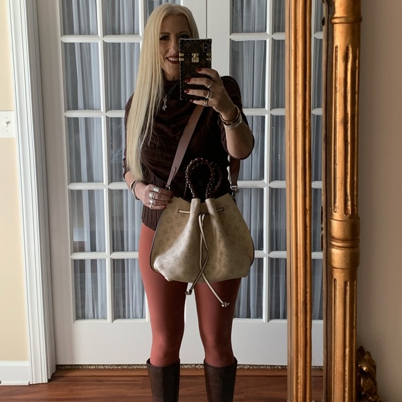 ❤️❤️BRAND NEW/TRADE BOUGHT IN FRANCE LV GIROLATA - Picture 8 of 8